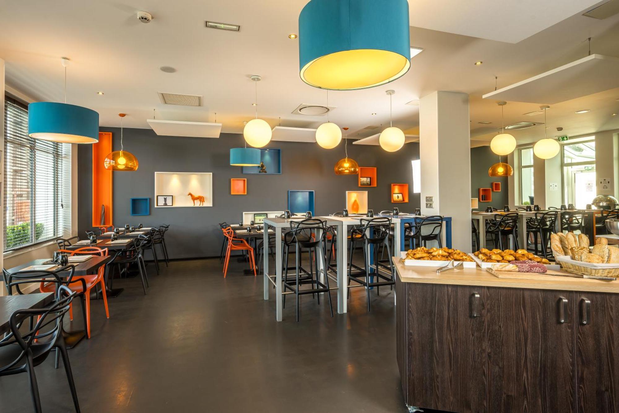 Ibis Styles Saumur Gare Centre מראה חיצוני תמונה